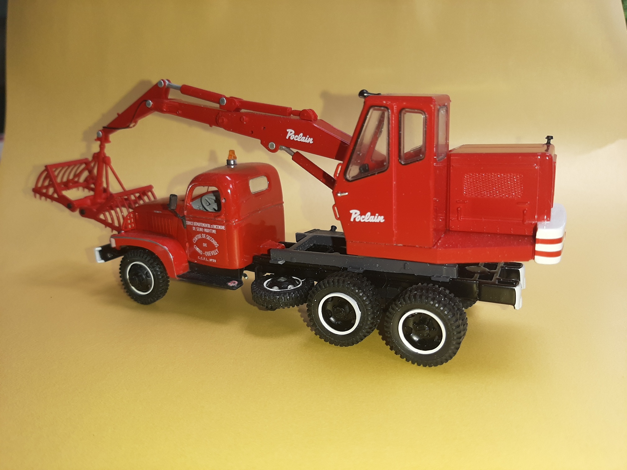 GMC in miniatuur aannemerij